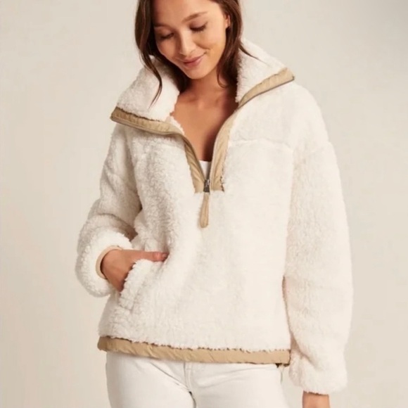 Abercrombie & Fitch Women’s White Tan Sherpa Half Zip Pullover Size S Oversized - Picture 1 of 8